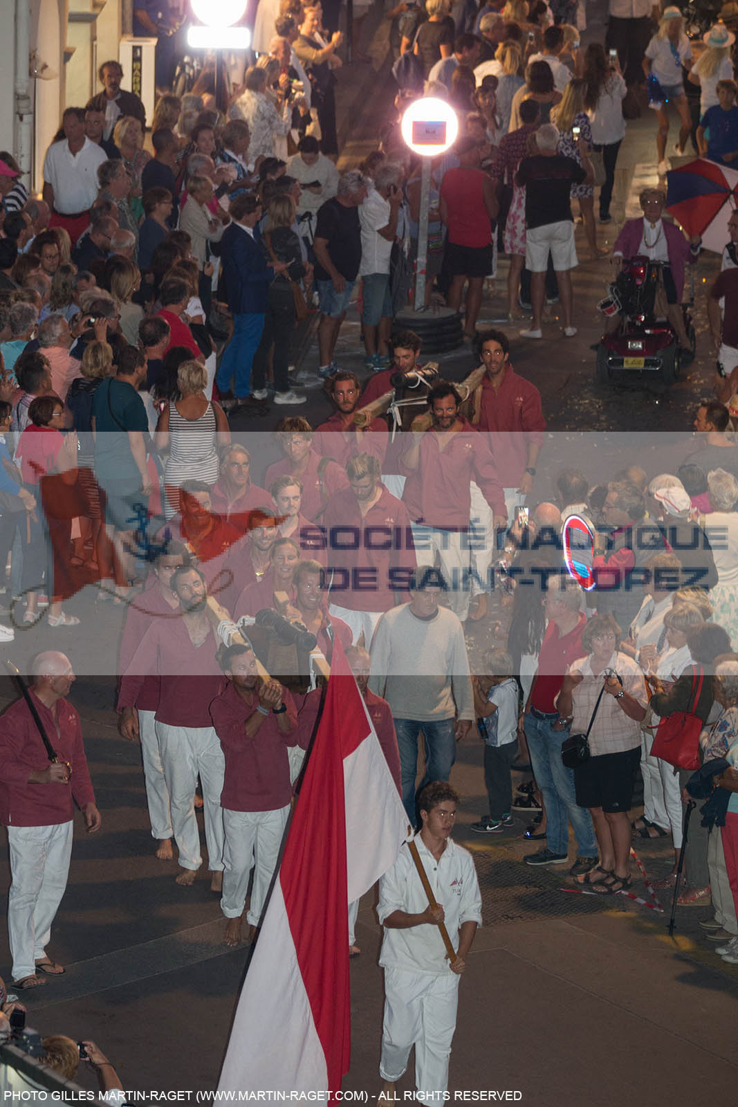 29 09 2016, Saint-Tropez (FRA,83), Voiles de Saint-Tropez 2016, Challenge Day, Crew parade